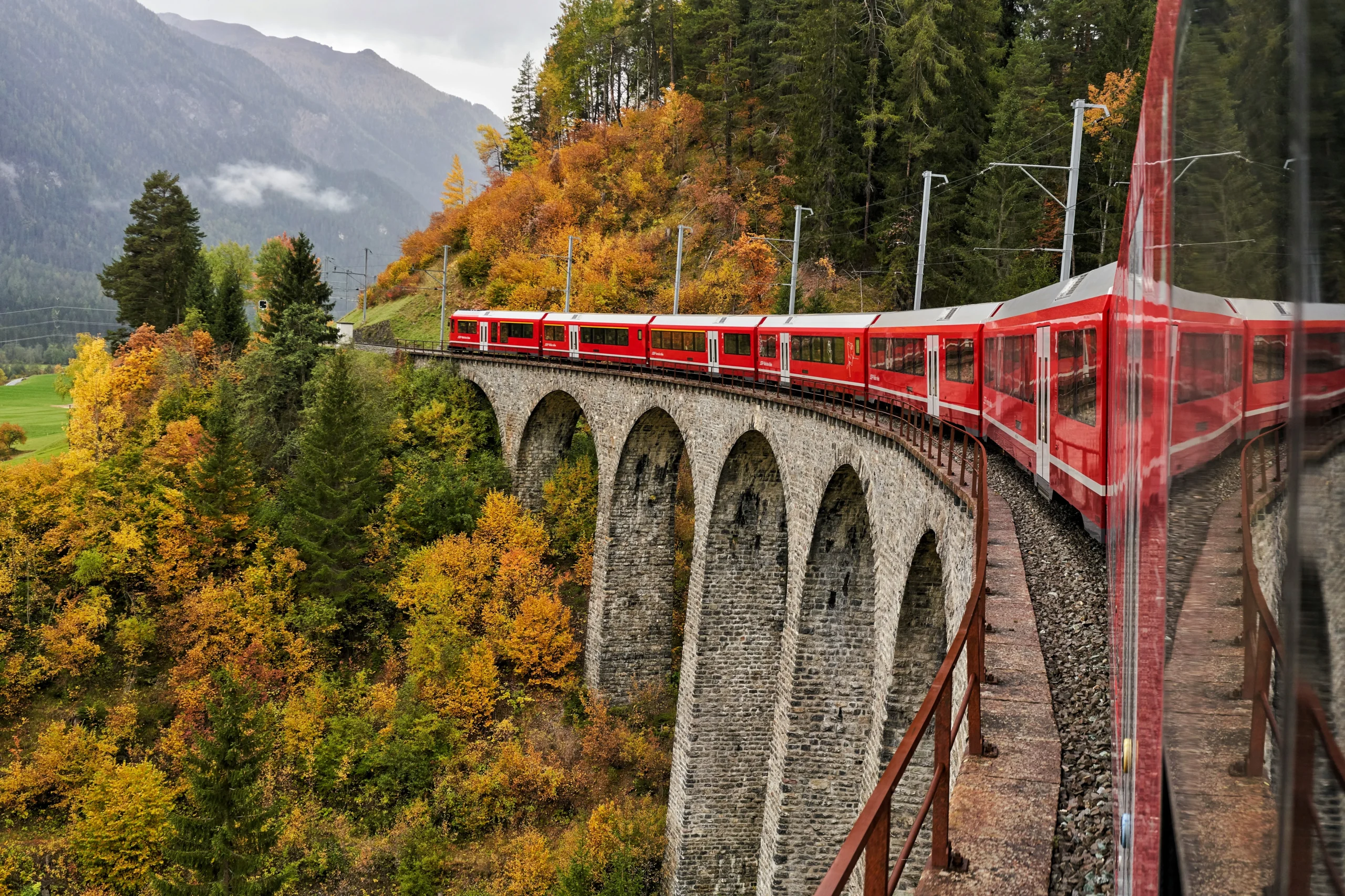 Best panoramic trains in Switzerland