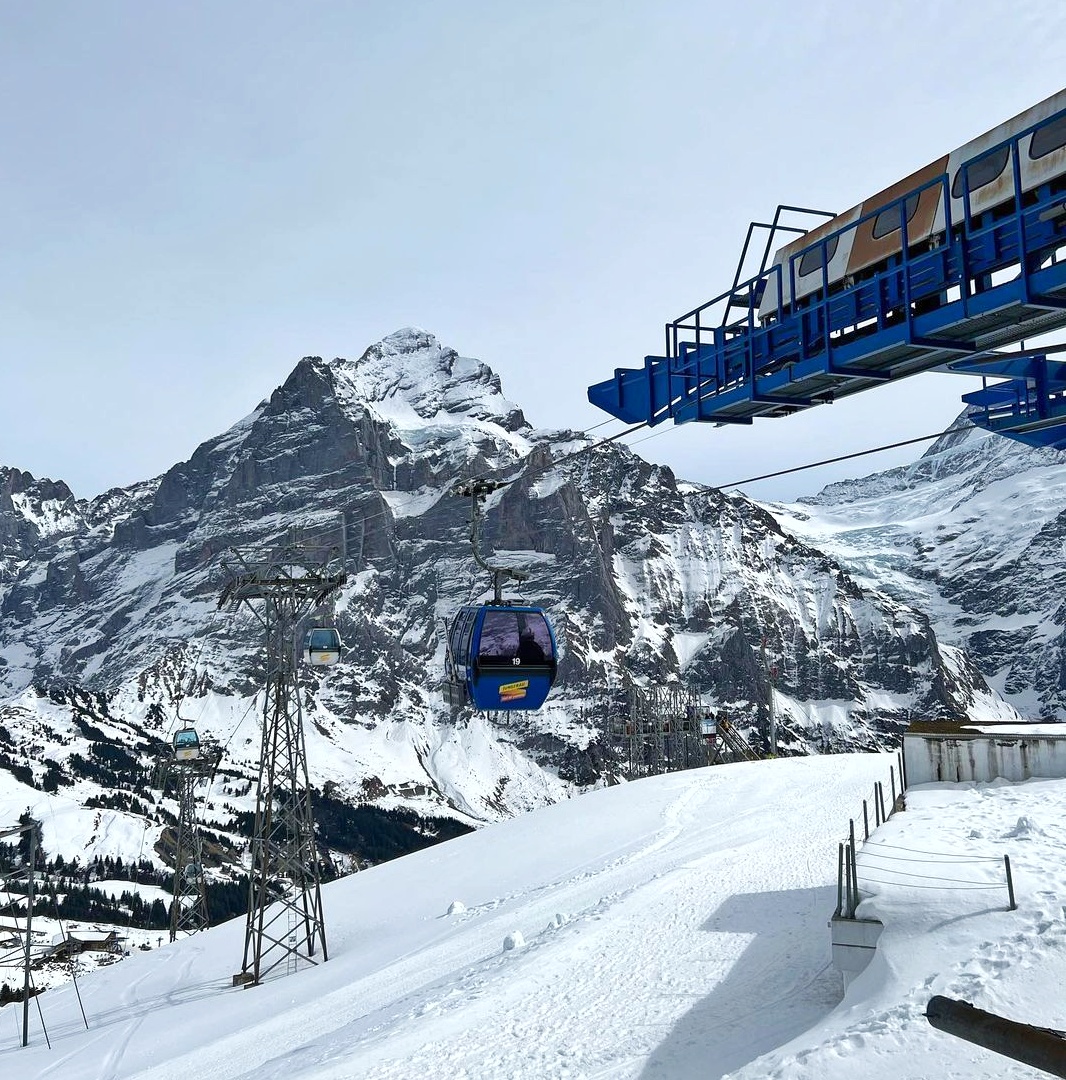 Grindelwald First gondola