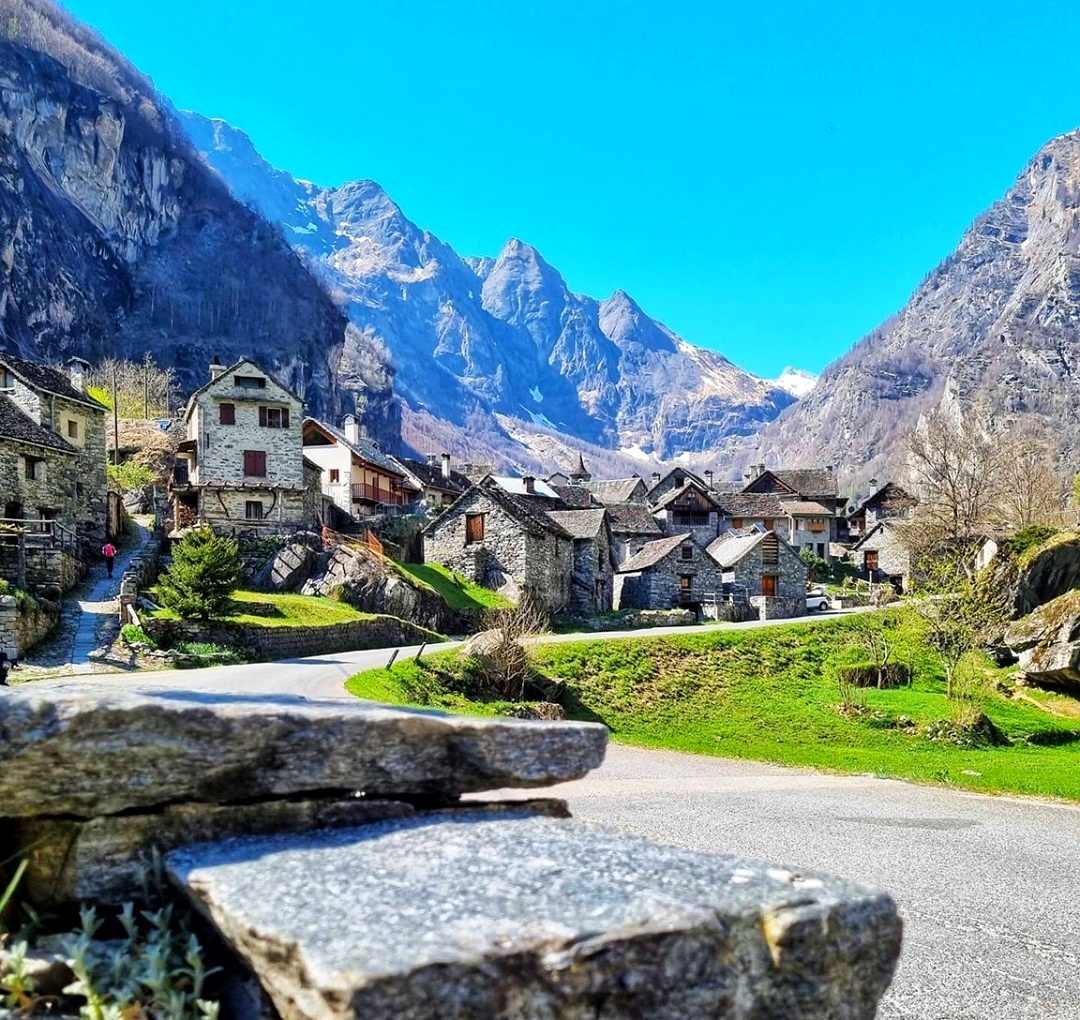 Best valleys in Switzerland