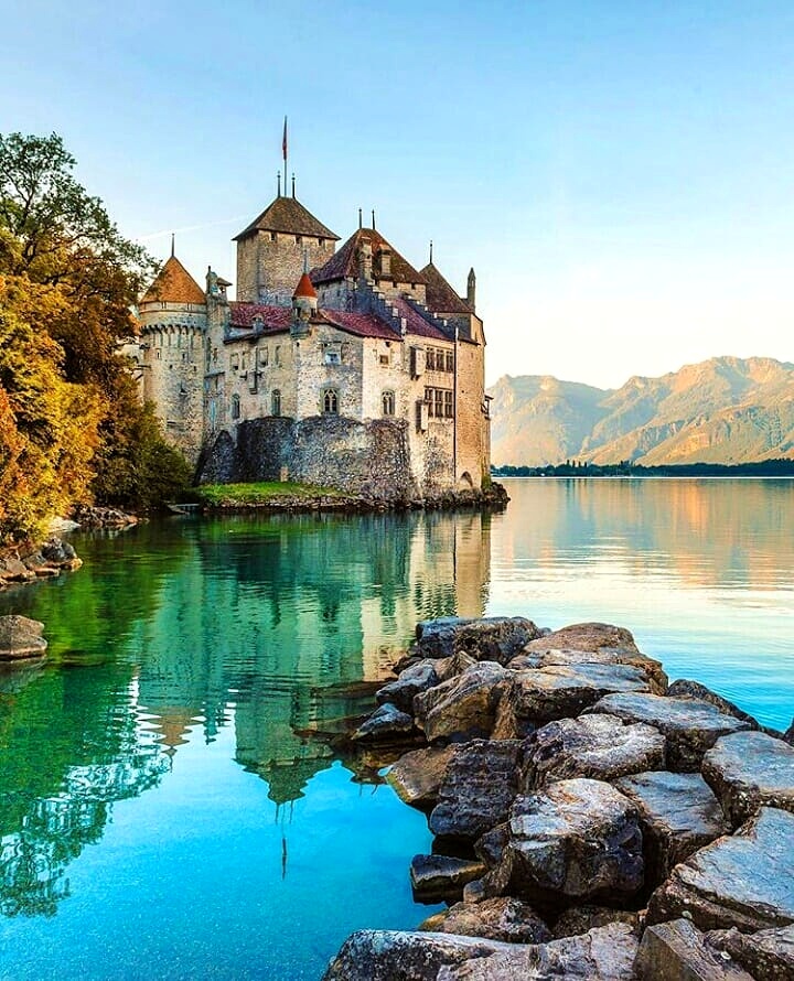 Funny Chateau de Chillon captions